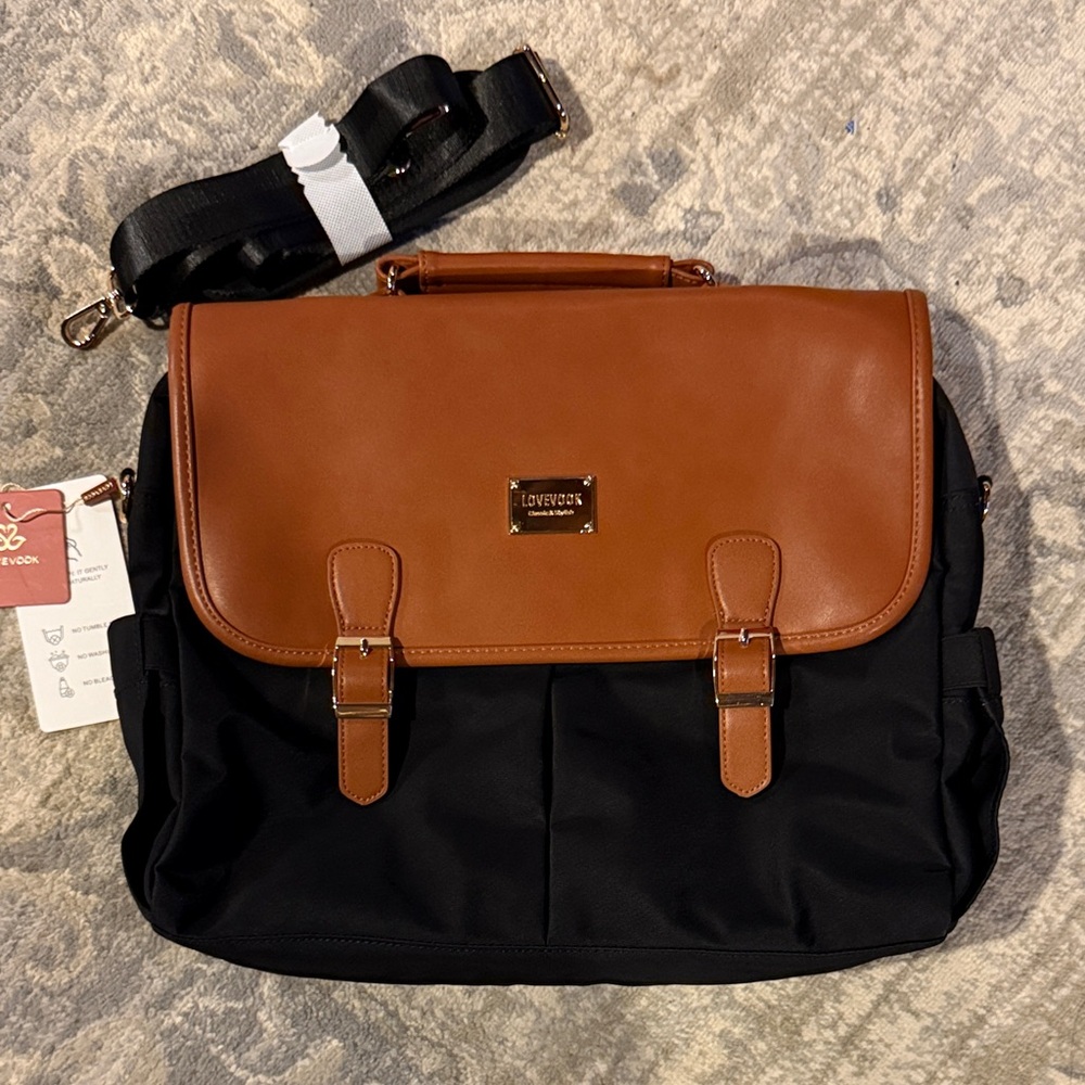 Lovevook Messenger Bag in Tan and Black
